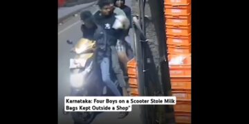 Four Boys Steal Milk Bags Left Outside Shop in Karnataka While Riding a Scooter
