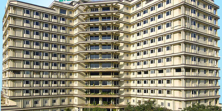 8 Urns of Bones and Hair Uncovered: 'Black Magic' Angle Emerges in Lilavati Hospital Fraud