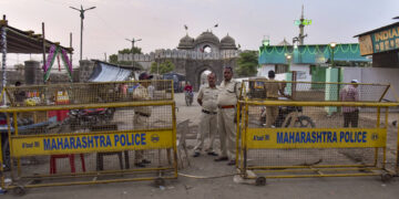 Security Tightened at Aurangzeb’s Tomb After ‘Babri-Like Fate’ Threat