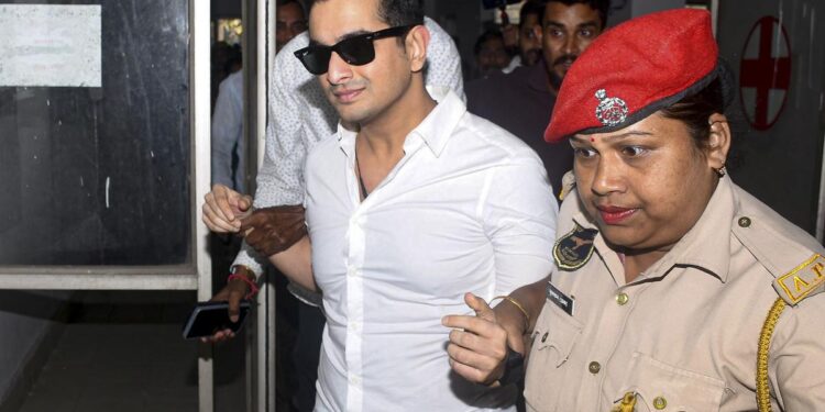 YouTuber Ranveer Allahbadia Questioned by Guwahati Crime Branch Amid 'India's Got Latent' Controversy