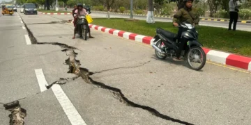 Two Powerful Earthquakes Strike Myanmar, Dozens Trapped Under Rubble in Thailand March 28 , 2025