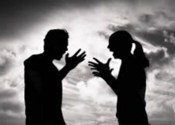 Woman Allegedly Tortures Husband with Electric Shocks Over Mobile Phone Dispute in Mainpuri 2025