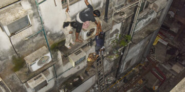 Fire at hotel in kolkata