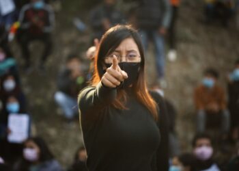 Street Showdown: Nepali Girls’ Heated Clash Goes Viral on Social Media 2025