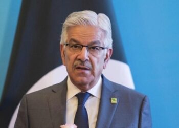 Pakistan’s Defence Minister Warns of ‘All-Out War’ Amid Escalating Tensions with India Following Pahalgam Terror Attack