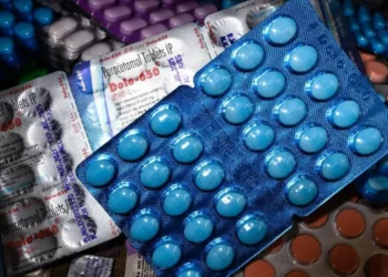 Indians Take Dolo 650 Like It's Cadbury Gems, Says US Doctor: How Much Paracetamol is Safe for Your Body?