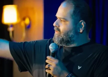 BookMyShow Removes Kunal Kamra from Artist List, Claims Shiv Sena; Comic Responds
