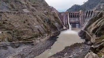 Pakistan Accuses India of Blocking Chenab River Flow, Threatening Early Kharif Crop Season
