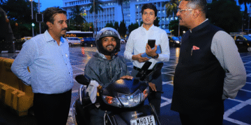 Shiv Sena MLA Pratap Sarnaik Cracks Down on 25+ Illegal Rapido Bike Taxis in Thane Raid