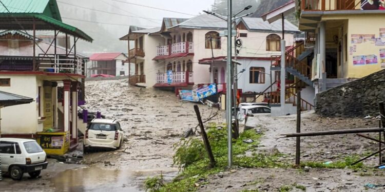 Uttarkashi Flash Floods: CM Dhami Leads Rescue Efforts; 150 Rescued, 1 Fatality Confirmed