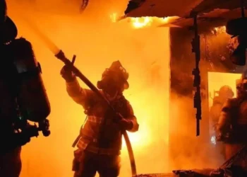 Mumbai Shop Blaze in Kandivali: Seven Suffer Up to 90% Burns in Massive Fire”