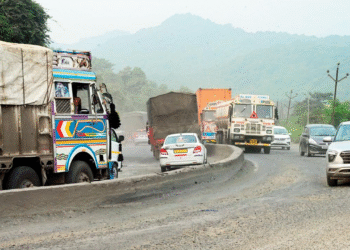 Mumbai–Ahmedabad Highway traffic jam: 20 school picnics to Vasai postponed until Diwali