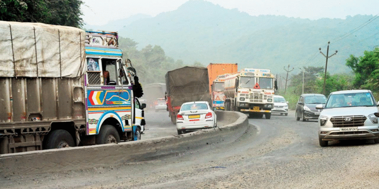 Mumbai–Ahmedabad Highway traffic jam: 20 school picnics to Vasai postponed until Diwali