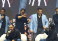 Aamir Khan disappointed as Shah Rukh Khan interrupts his song midway? Fans say: ‘He wanted to sing for longer'