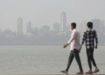 Will Mumbai See Heavy Rain Today or Was the Arabian Sea Depression A Brief Spell? Check AQI