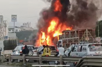 Eight killed, 14 injured in truck accident in Pune